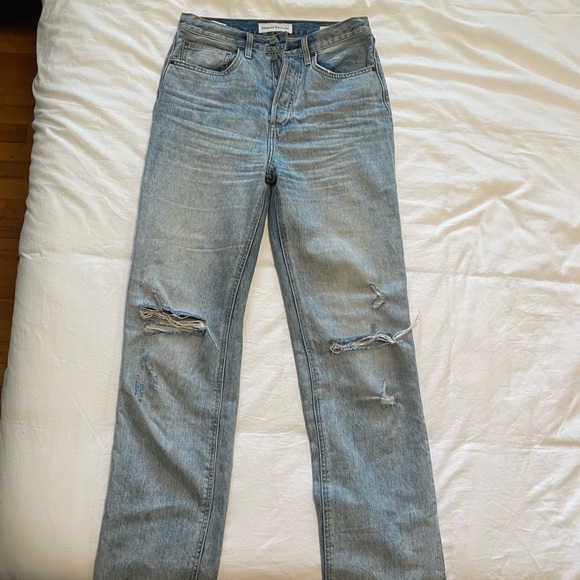 Aritzia jeans, Denim Forum
The Joni High Rise Loose - Picture 7 of 8